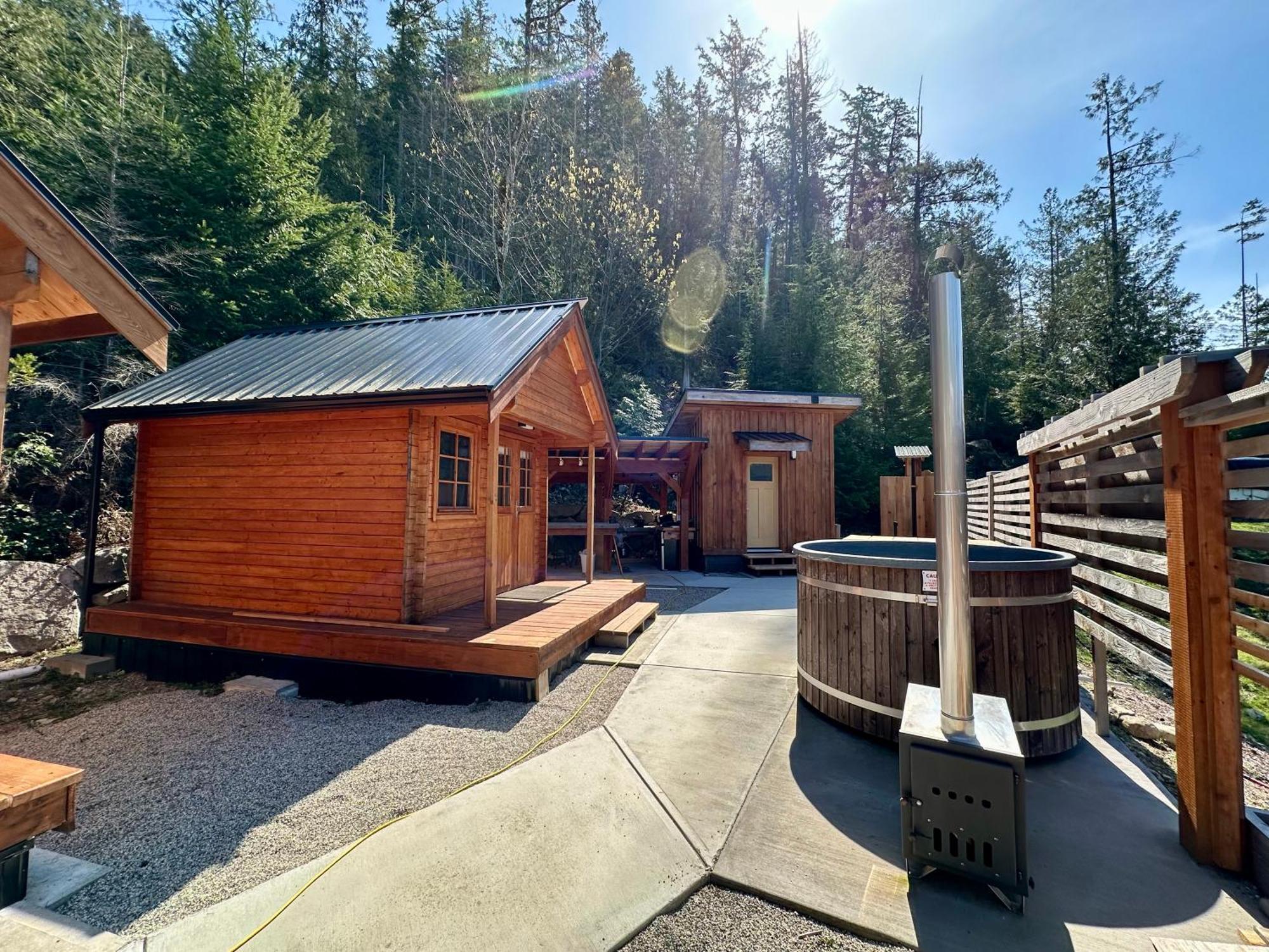 فندق Garden Bay Hideaway - Glamping & Rv المظهر الخارجي الصورة